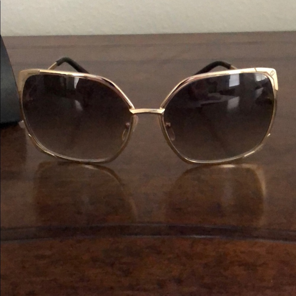 Gently used Fendi sunglasses